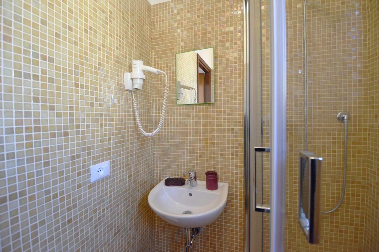 Nice And Warm Rooms Рим Экстерьер фото